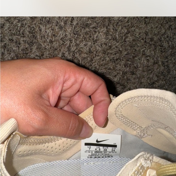 VaporMax - Picture 7 of 8